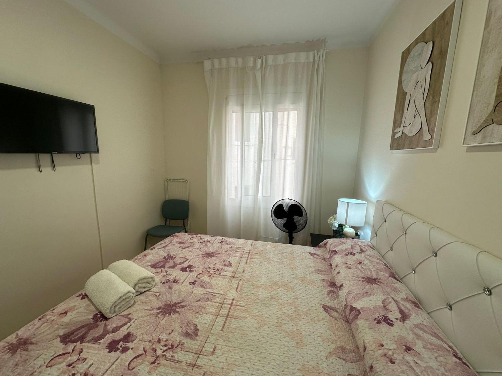 Rooms Nueva Valencia Barcelona Exterior photo
